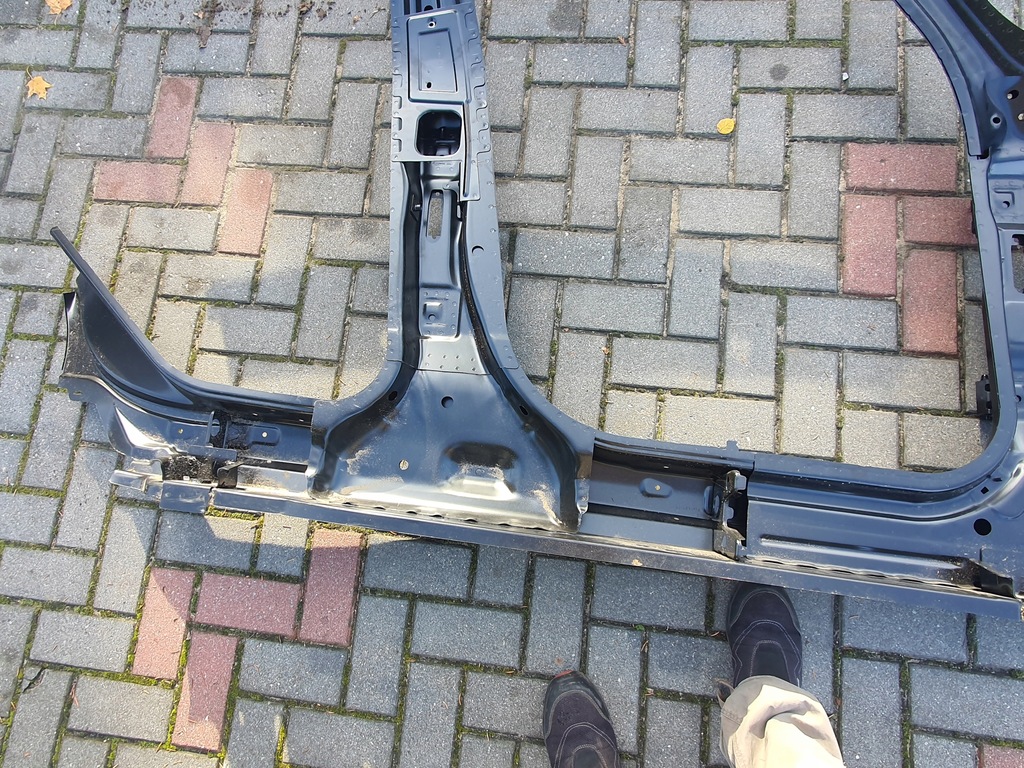 фото №14, Mini r60 блок двигуна a лівий рама поріг bok обшивка nowe