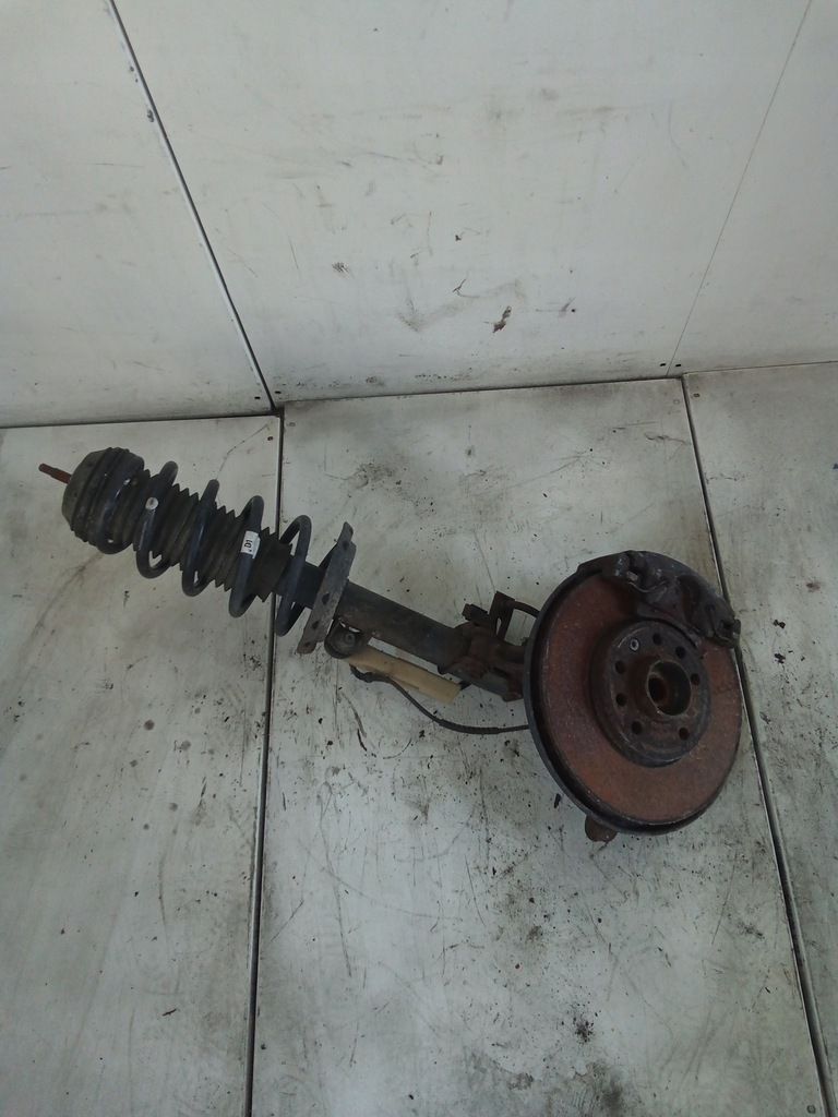 фото №1, D466 поворотный кулак mcperson правая meriva b 22245142