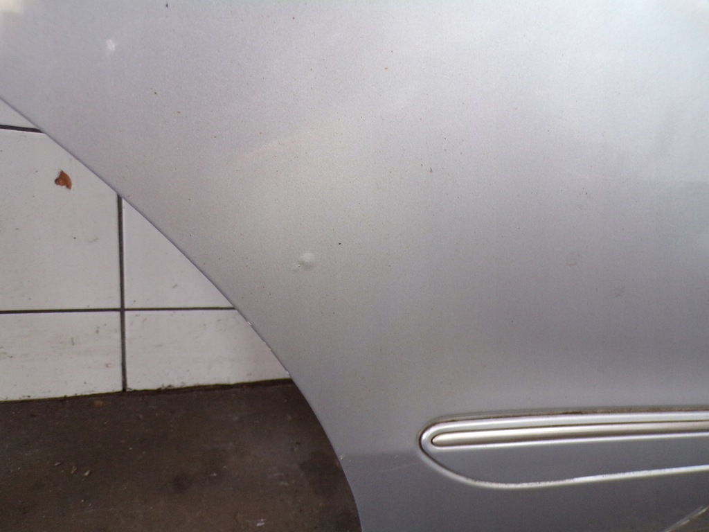 фото №3, Дверь правый задняя mercedes w251 long r klasa lak 775