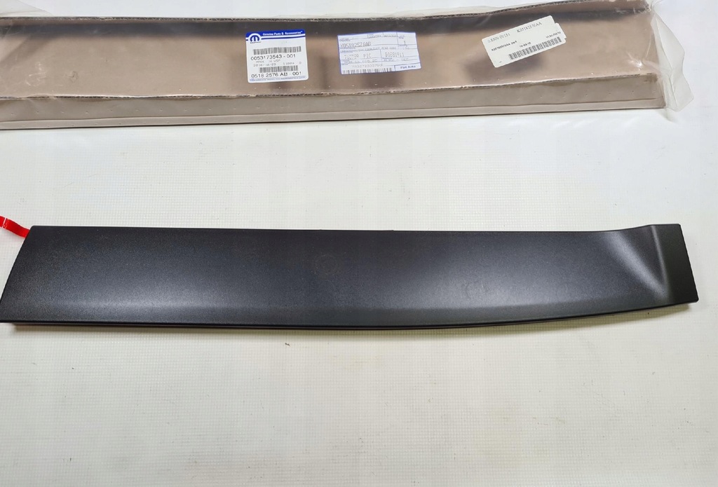 фото №1, Jeep compass 11-17 накладка молдинг дверь правая задняя