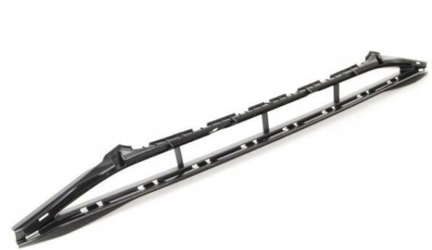 фото №1, Audi a4 s4 s-line решітка радіатора середня w бампері перед