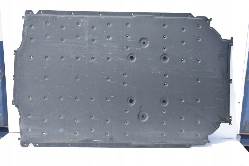 фото №1, Porsche taycan защита подвеска ,двигателя