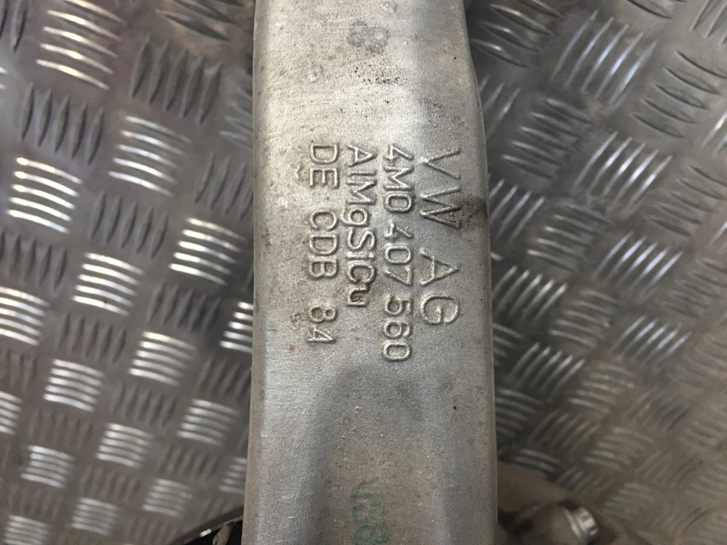 фото №8, Audi q7 q8 4m подвеска перед передние правое поворотный кулак правая 3.0d комплектный