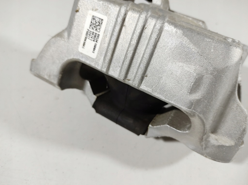 фото №7, Jeep compass 1.4b 17r- подушка коробки передач