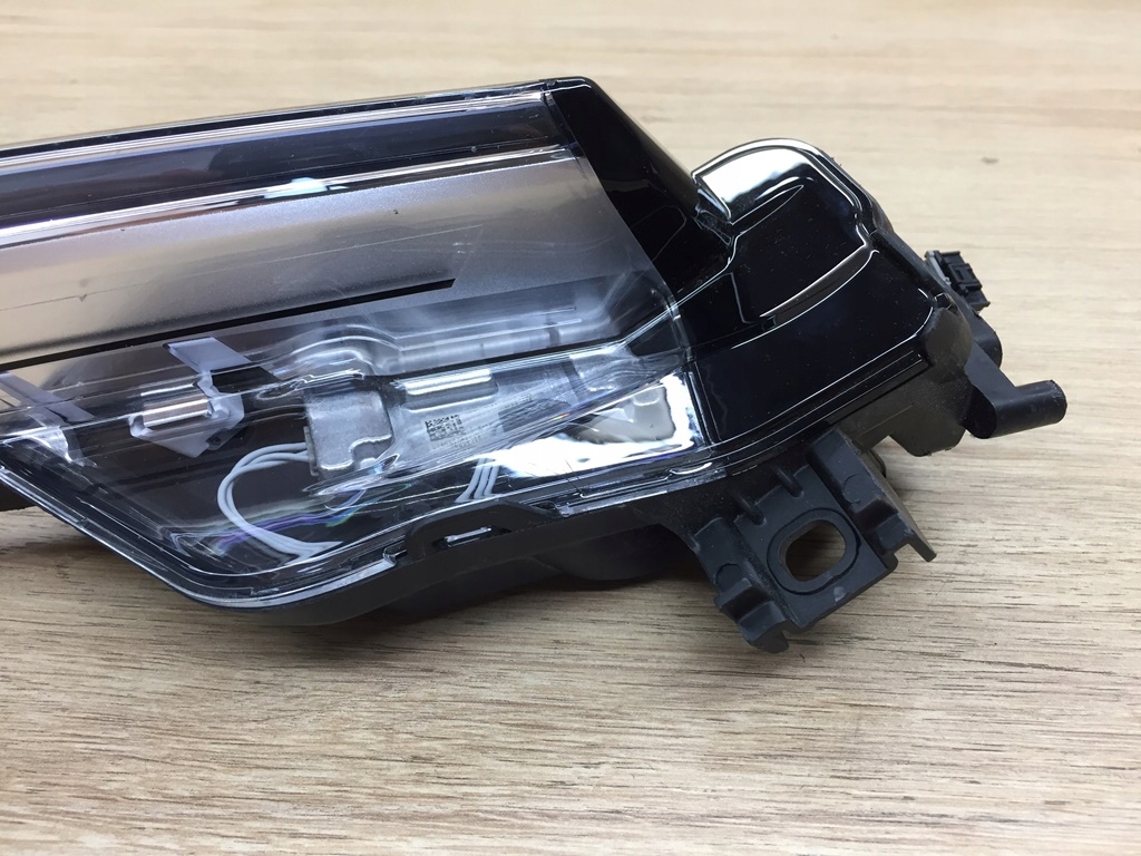 Фара led правый  оригинальный номер porsche carrera 911 1130.002r Доставка