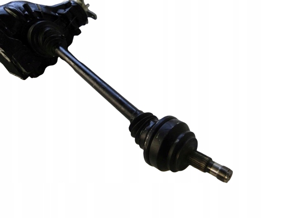 фото №1, Mercedes w205 amg привідний вал задня права ліва półośka