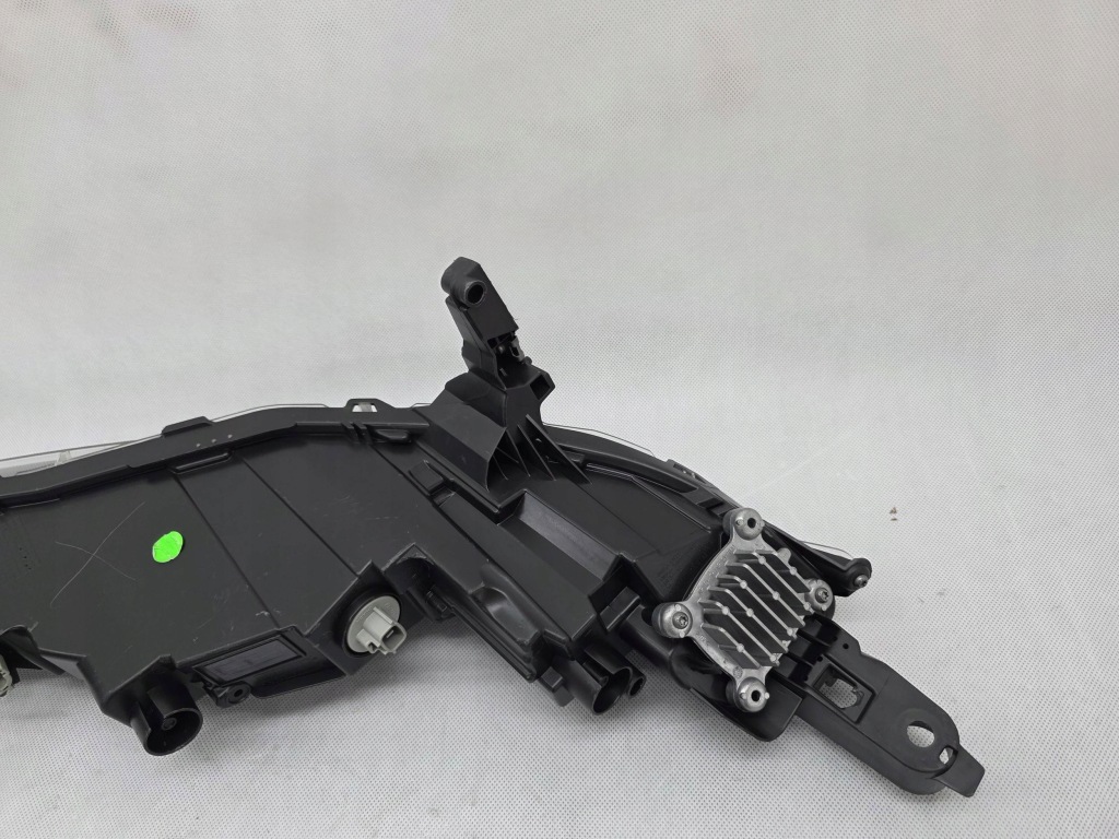 Nissan juke 2 2 f16 19+ фара ліва перед led рух dziennej drl європа Доставка