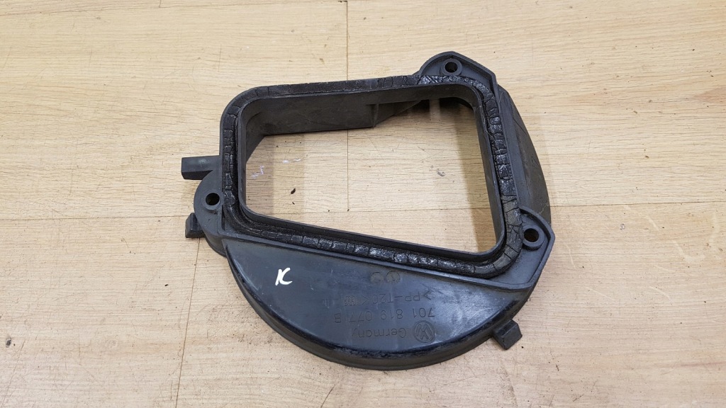 фото №1, Корпус фильтра салонный vw transporter t4