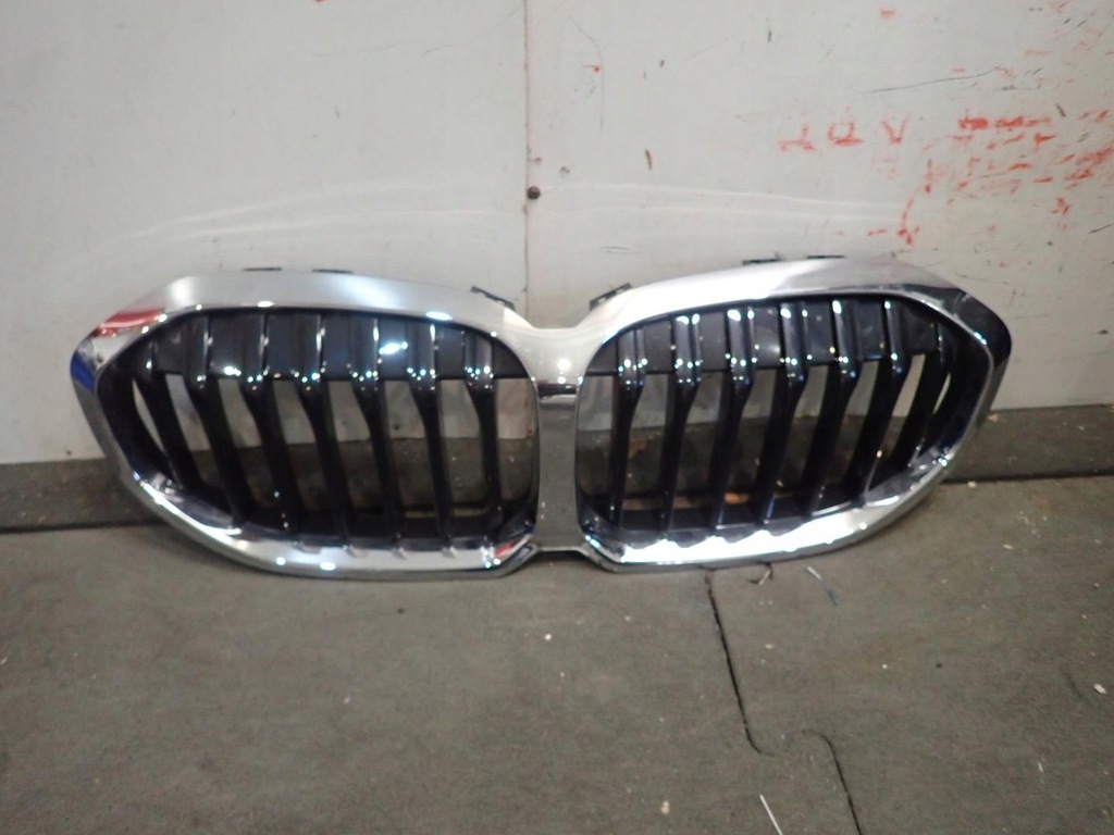 фото №1, Решётка радиатора решётки радиатора bmw 1 f40 2019- 7450957