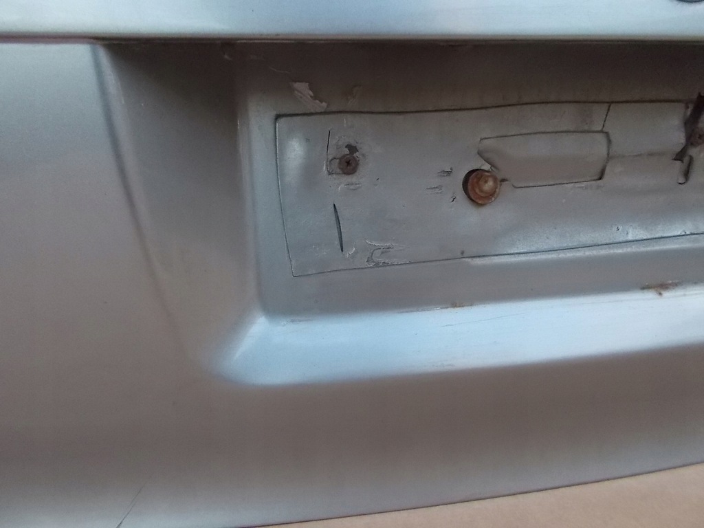 фото №7, Крышка багажника задняя kombi лак lt7q audi a4 b6