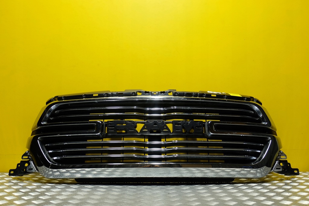 фото №1, Dodge ram 1500 2019 20- решітка радіатора решітка радіатора перед usa
