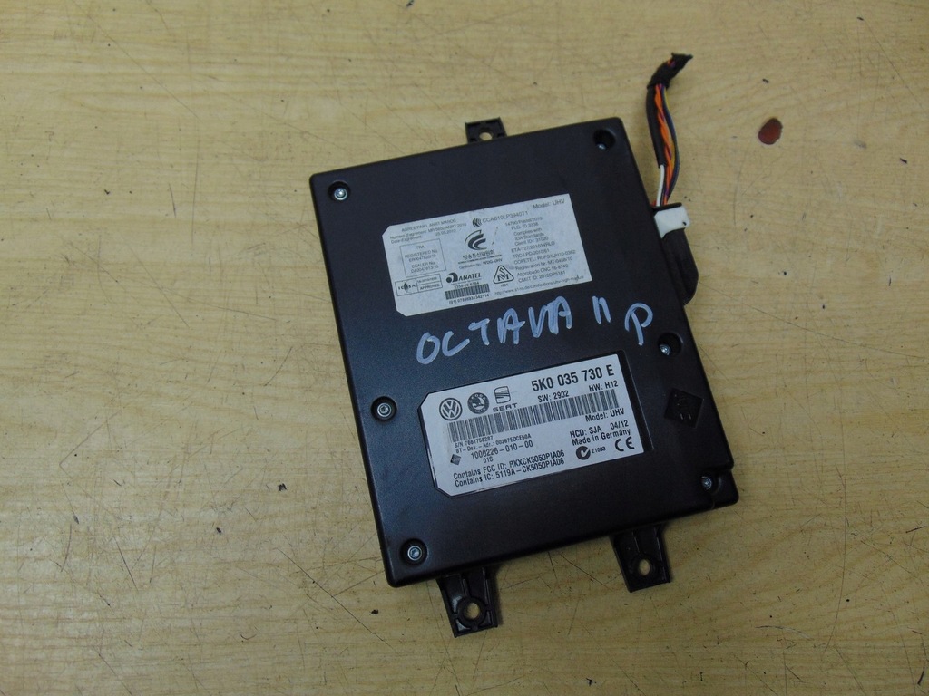 фото №1, Модуль bluetooth skoda octavia ii lift 5k0035730e