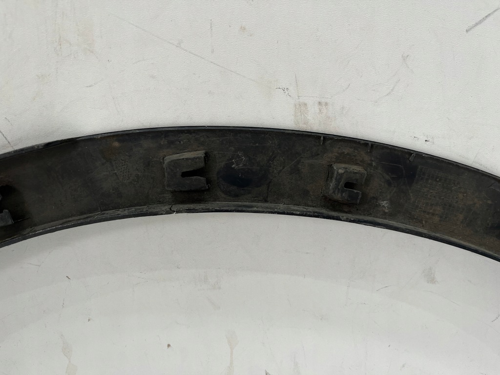 фото №12, Maserati levante молдинг крыла задняя задняя правая 670049026