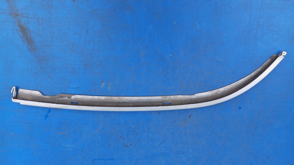 фото №13, Bmw 3 e36 cabrio 8159305 молдинг лампы левый перед