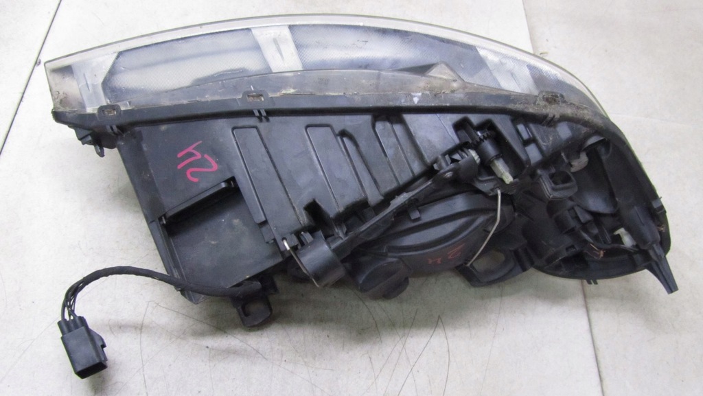 фото №6, Volvo xc60 лампа ліва перед 08-13 24