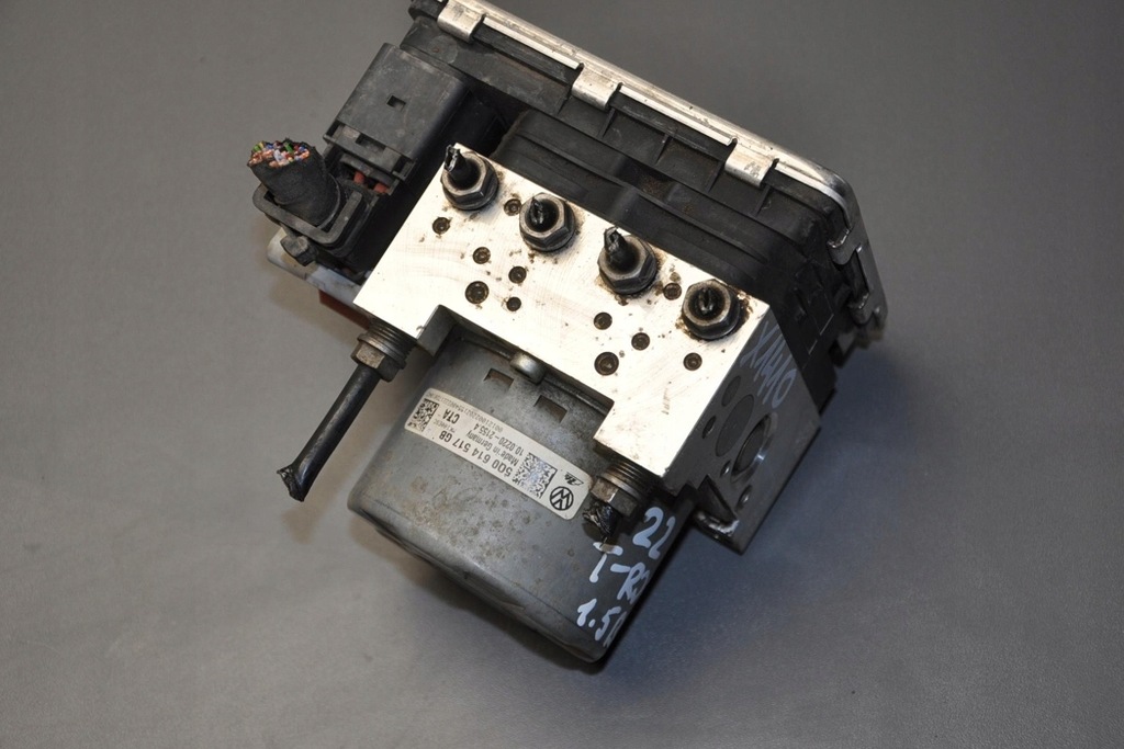 фото №9, Блок керування насоса abs vw t-roc a11 5q0614517gb бензиновий 110kw 2022