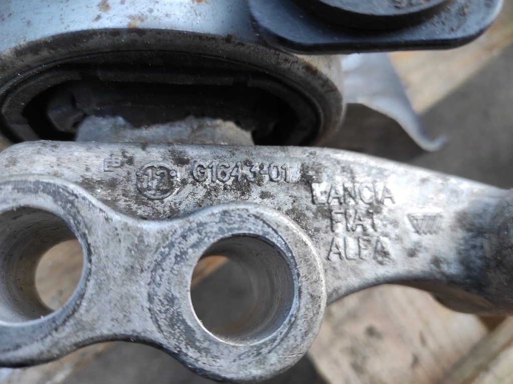 фото №8, Подушка кронштейн двигателя fiat doblo 1.6