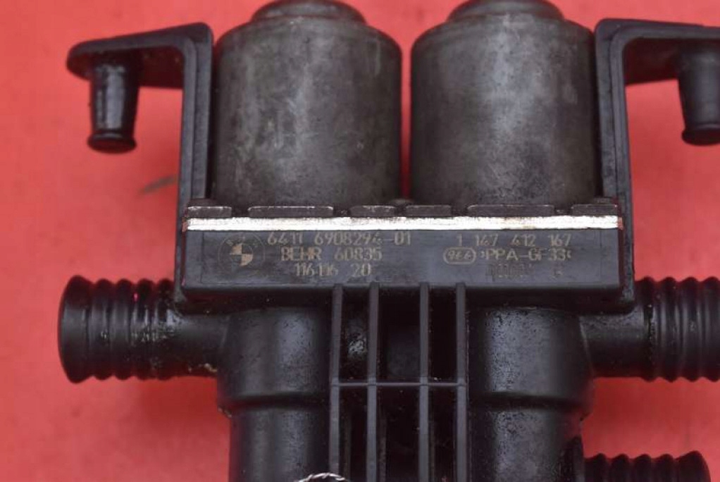 фото №7, Клапан электроклапан отопителя 6908294 bmw e65 3.5 v8 272 km 01-05