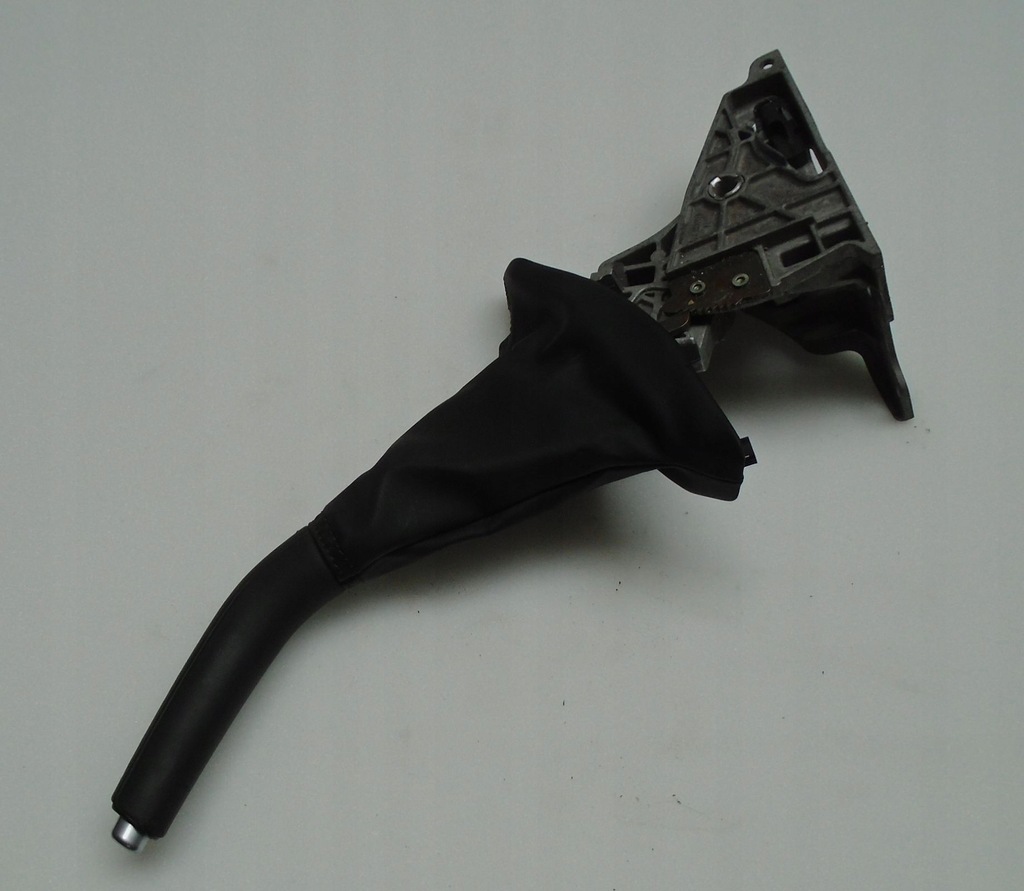 фото №1, Volvo v40 ii ручка тормоза ручного чехол