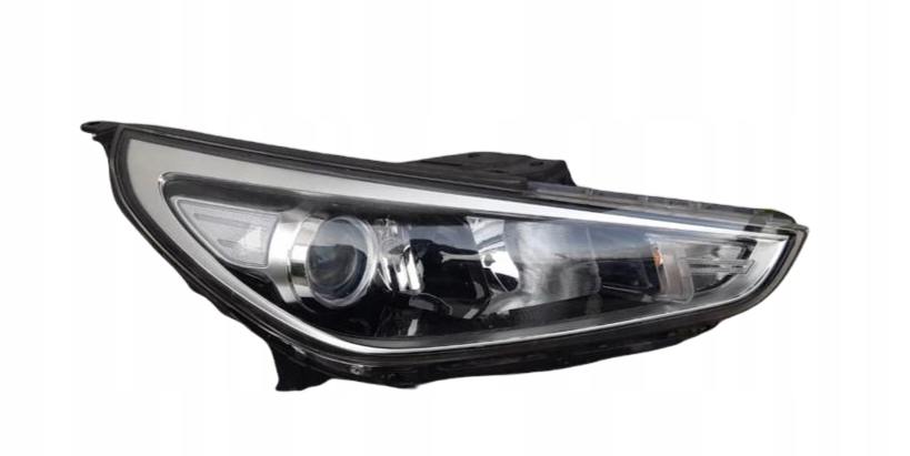 фото №1, Hyundai i30 92102-q4020 лампа права