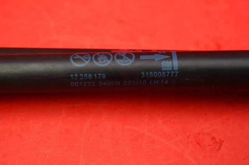 фото №5, Привід амортизатори кришки 13258179 opel astra 4 iv j 5d hb 09-12