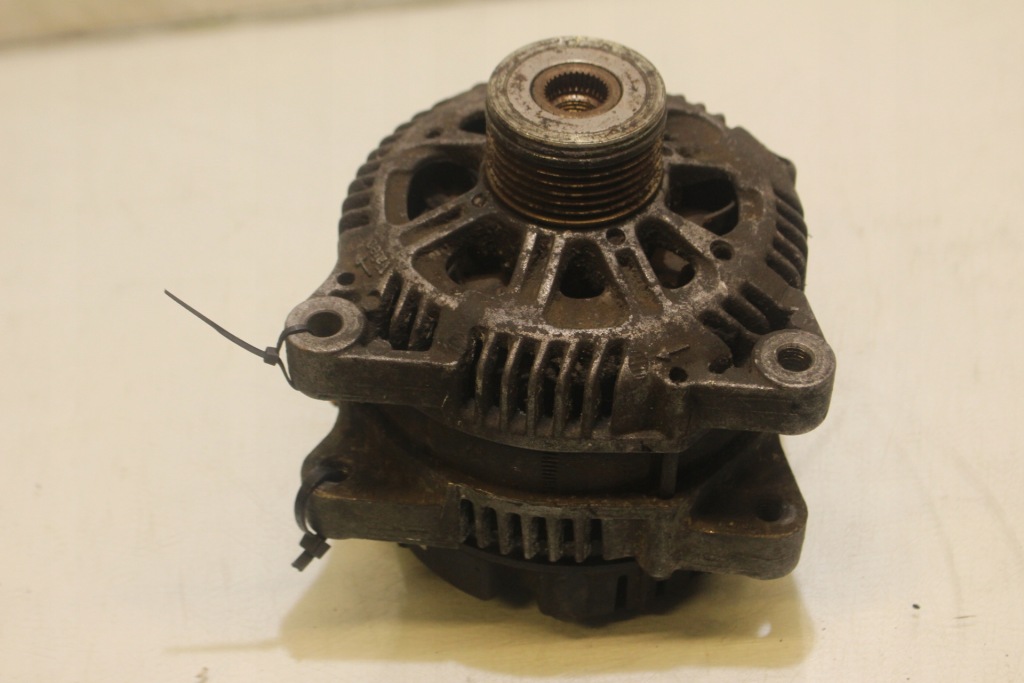 Купити Генератор bmw e46 316 1.8