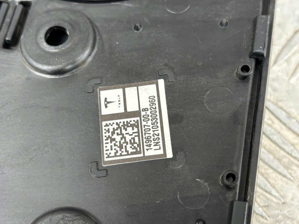 фото №7, Tesla model 3 s plaid 2021r. защита стойка камера левая правая 1496709-00-b