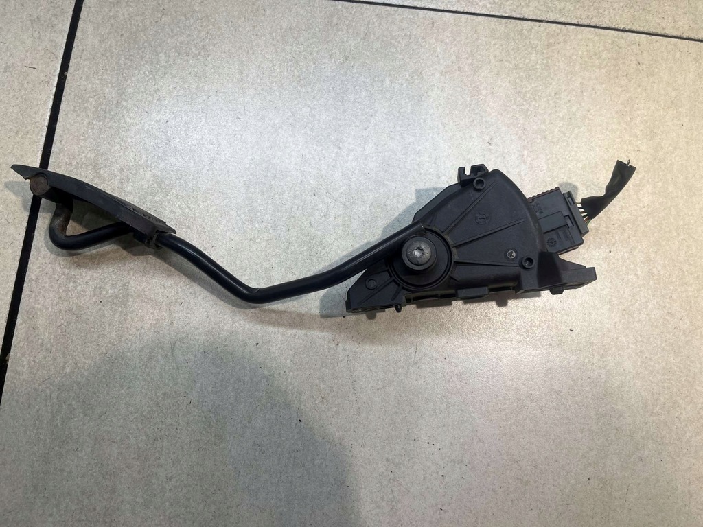 фото №5, Потенциометр газа primera p12 1.9dci 18002au410