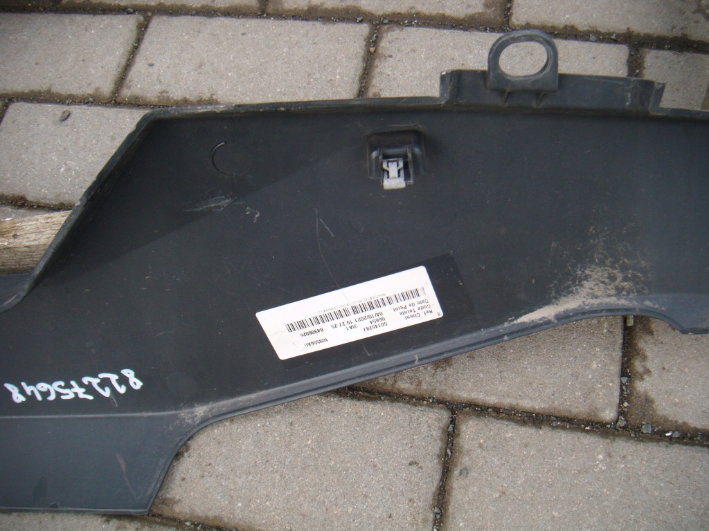 Renault range t gama решітка радіатора нижня молдинг решітка радіатора 82275648 Недорого