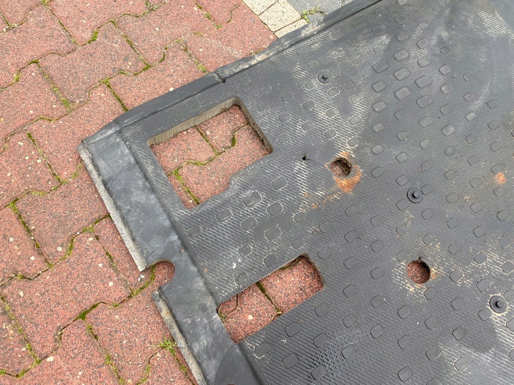 фото №6, Vivaro b trafic iii обшивка пол кабины перед коврик - 60 000 km