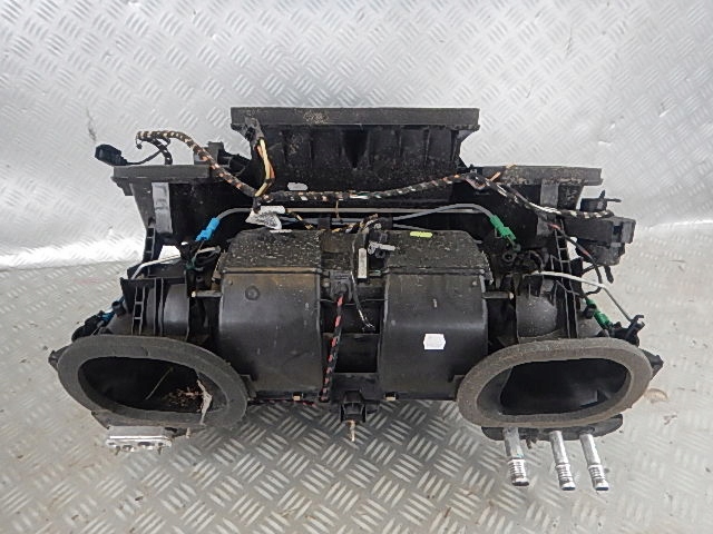 фото №1, Bmw x5 e53 3.0i lift обігрівач повітродувка