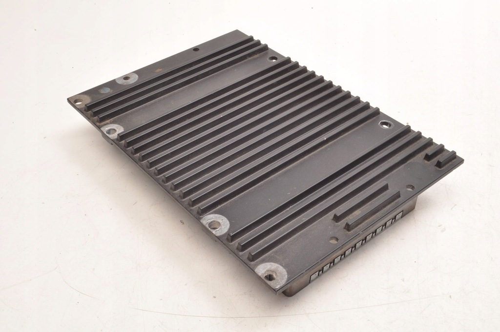 фото №1, Volvo xc90 i усилитель радио lift 31310007