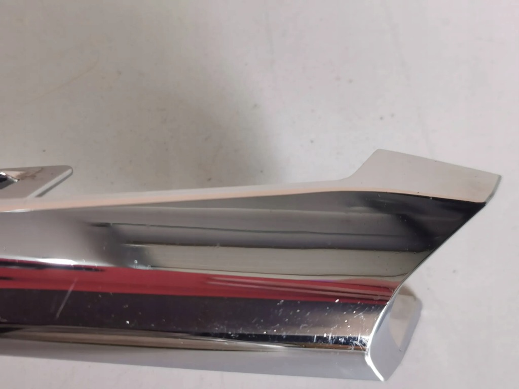 Хром решётки бампера передний mazda 3 рестайлинг  правый  1 левое  400. Киев