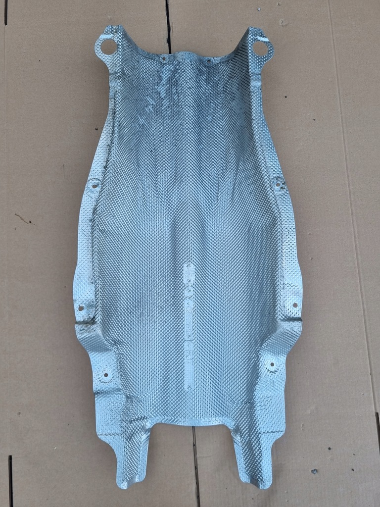 фото №1, Защита тепловая туннель выхлоп bmw gt f07