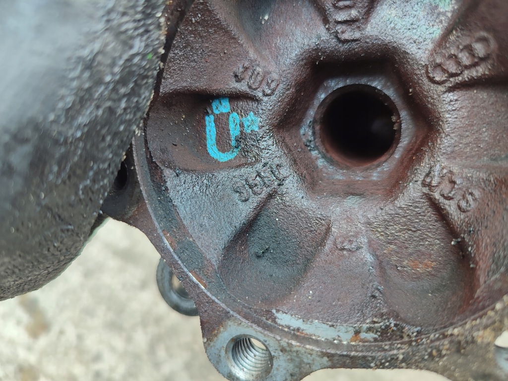 фото №5, Wał приводу коробки a4 b6 01j409358c