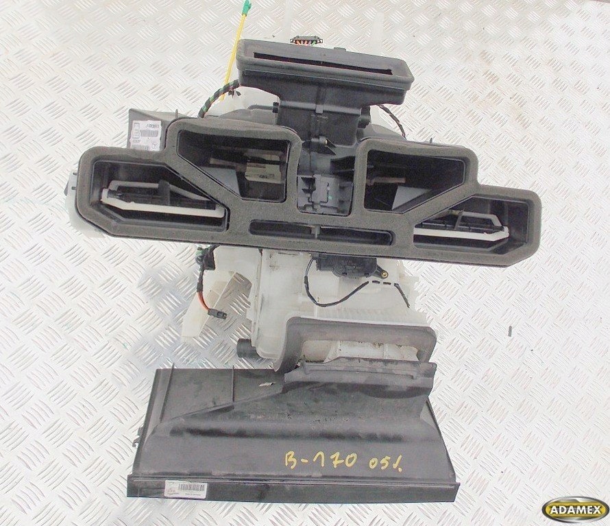 фото №7, Mercedes b-klasa w245 1.7b 05r - отопитель