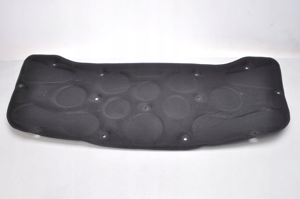 фото №1, Mercedes w176 шумоизоляция подкрылок капот