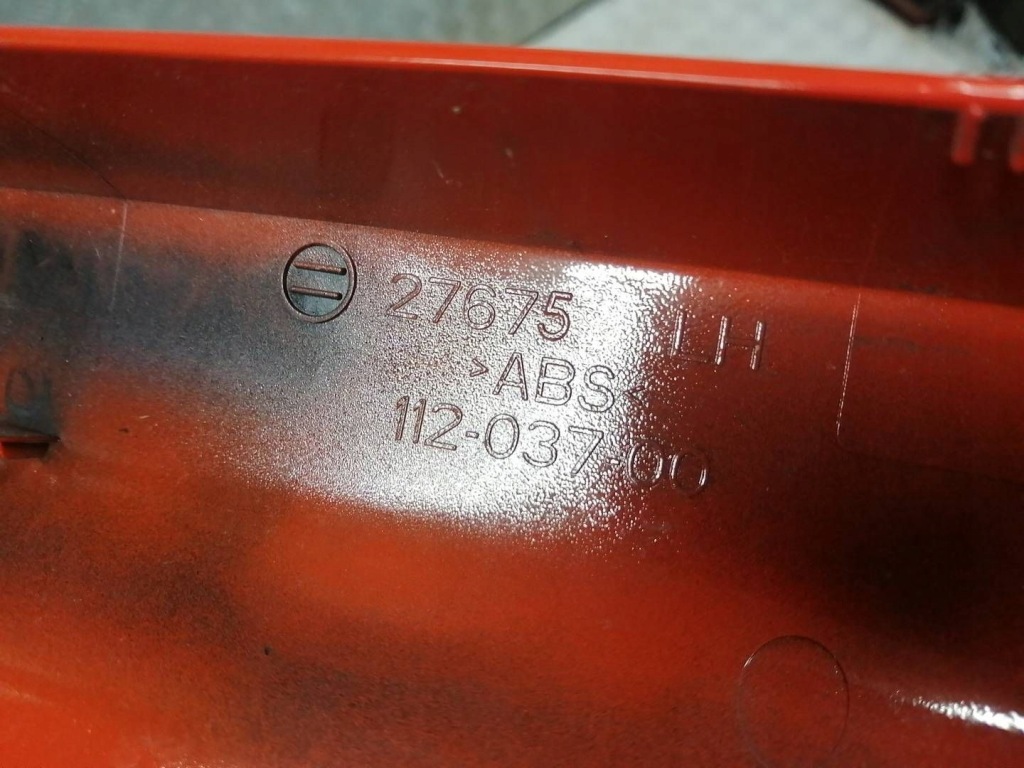 Накладка рейлінг задні задня ліва citroen c3 aircross в Україні