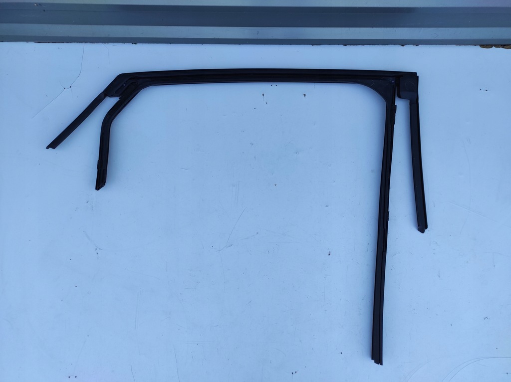 фото №2, Прокладка дверь левый задняя ford mustang mach-e lj8b-rz5825-ad