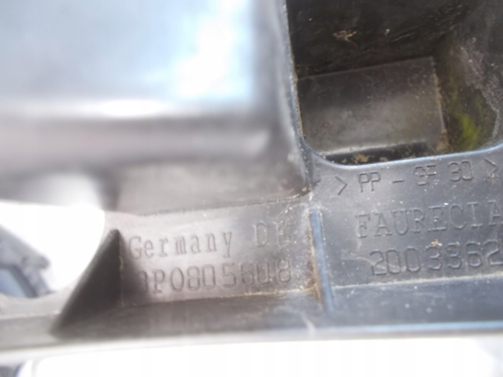 Ремень передний направляющие правая левая  audi a3 8p рестайлинг  08-12 8p0805594c оригинал Киев