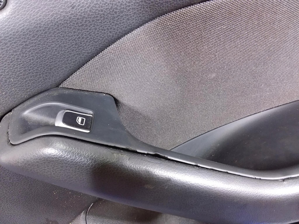 фото №5, Audi q5 8r обивка обшивка дверь задняя правый