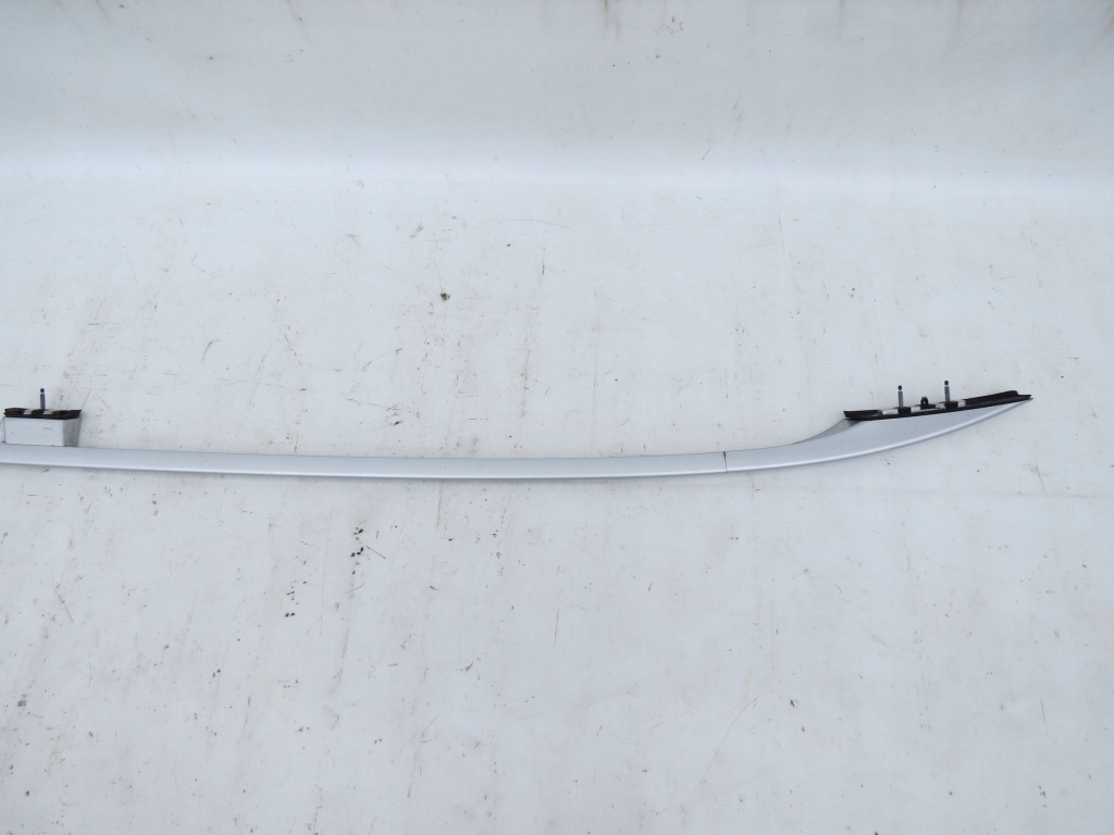 Рейлінг даховий права сторона volvo v70 lll 3.2 b r6 243 km 07-16r 31276029 Недорого