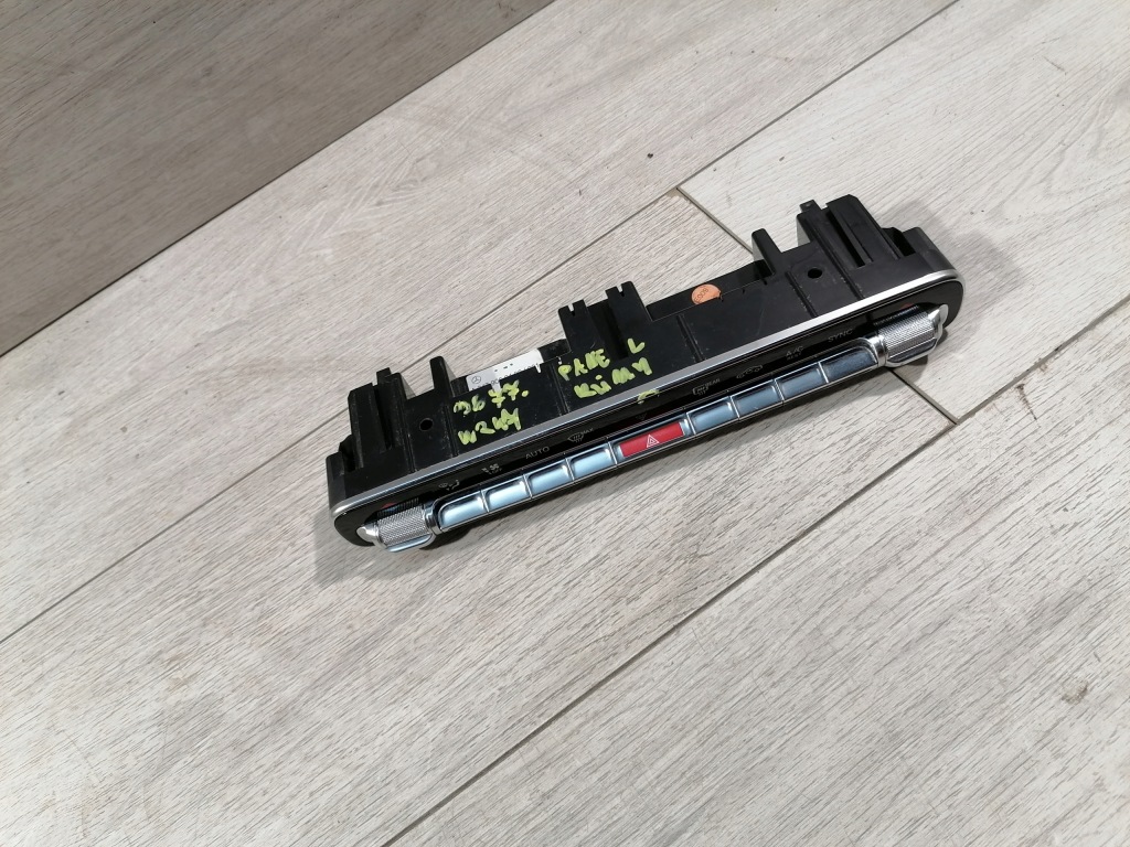 фото №1, Mercedes w247 панель обдув kilimy a2479053402