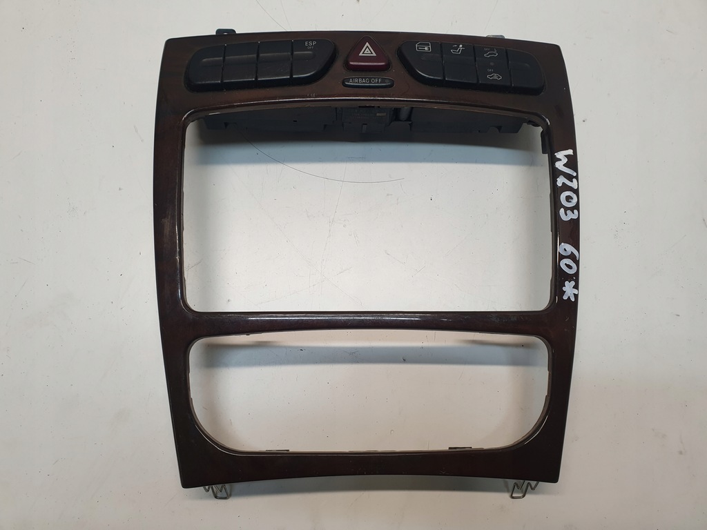 фото №1, Панель рамка радио mercedes-benz w203 a2036804639