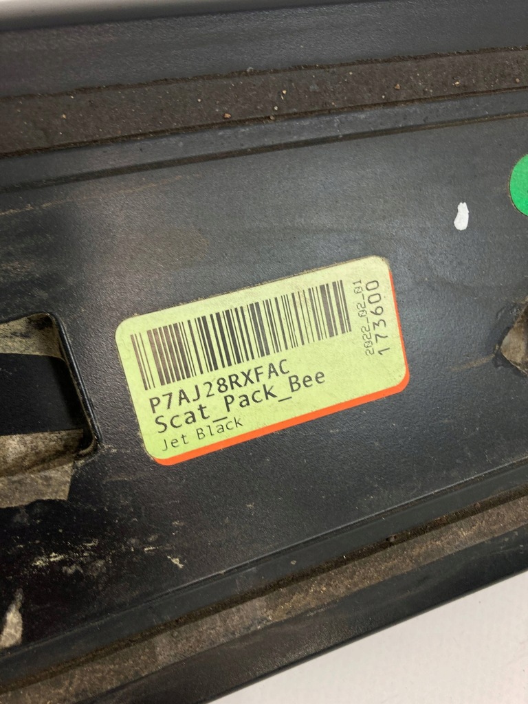 фото №11, Dodge challenger scat pack 2020-23 спойлер спойлер кришки задній з камера