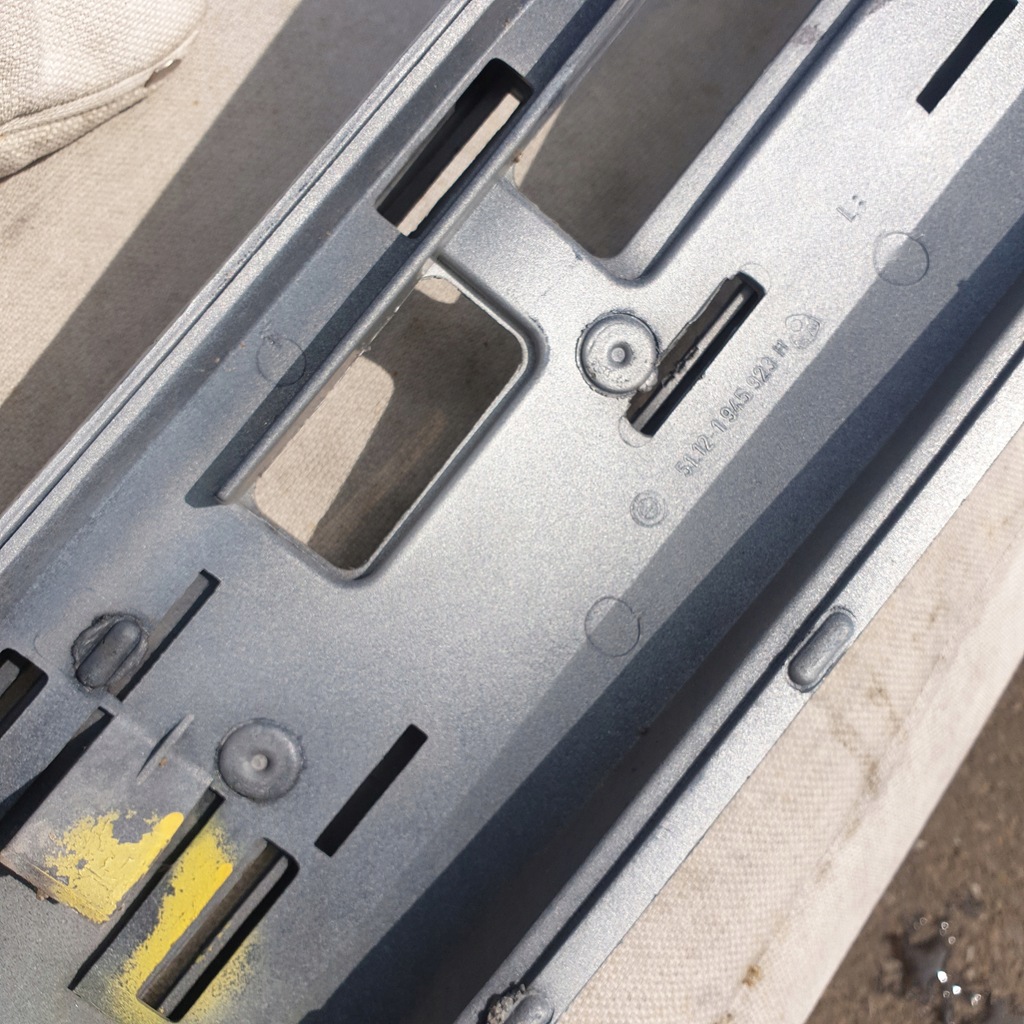 фото №10, Бампер задній задня bmw 3 e30 lift оригінальний номер