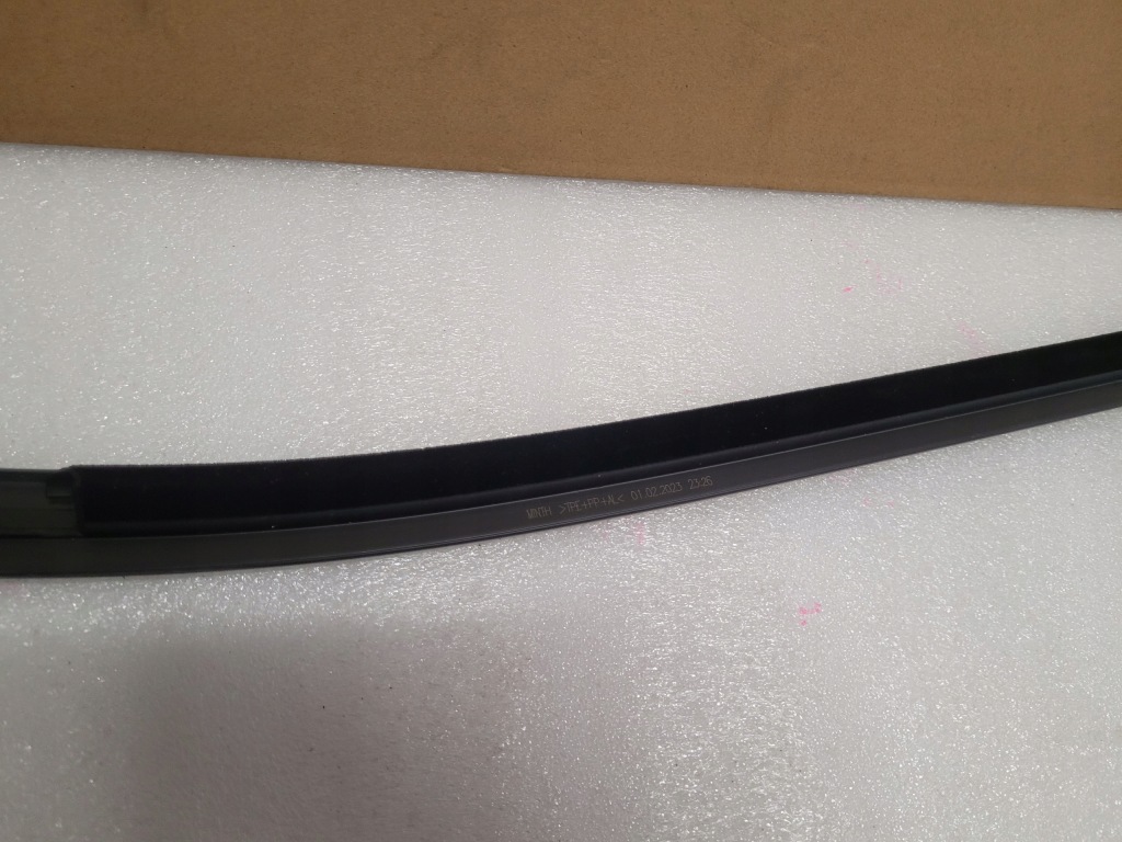 фото №8, Dacia sandero iii 3 молдинг уплотнитель дверь левая левых 828210551r nowa оригинальный номер