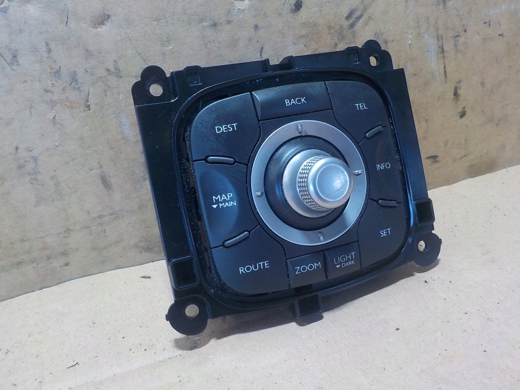 фото №4, Панель радио laguna iii 253b00001r