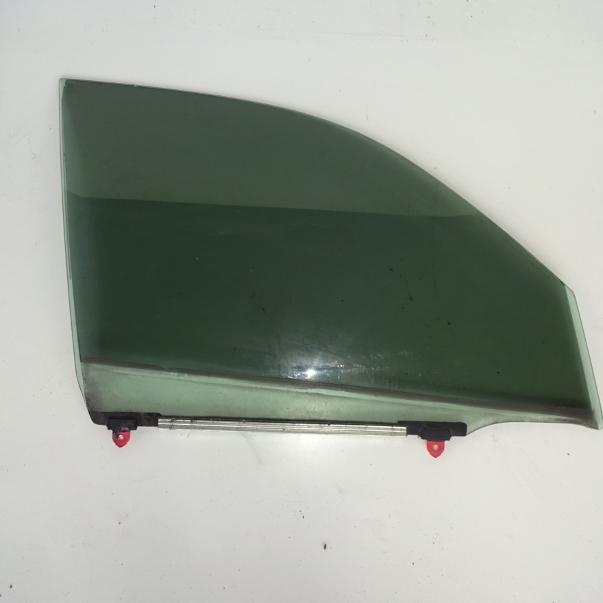 фото №1, Стекло передняя правая дверная toyota rav4 5d 00-05