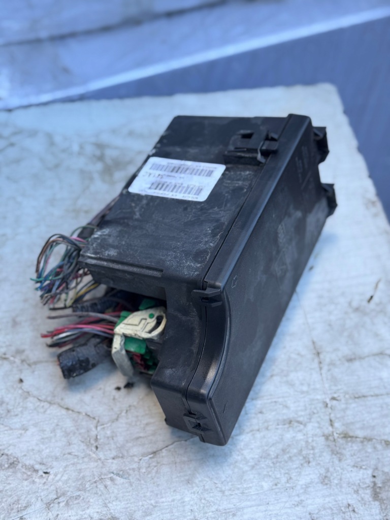 Купить Коробка предохранителей jeep patriot jeep compass p04692341ac